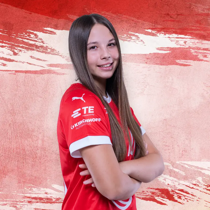 Lázár Nóra